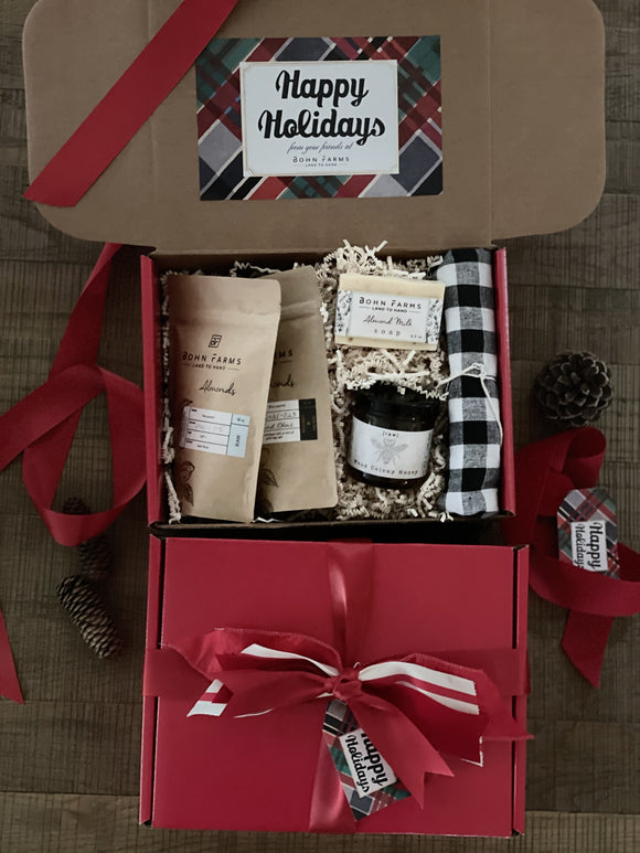 HAPPY HOLIDAYS Gift Box